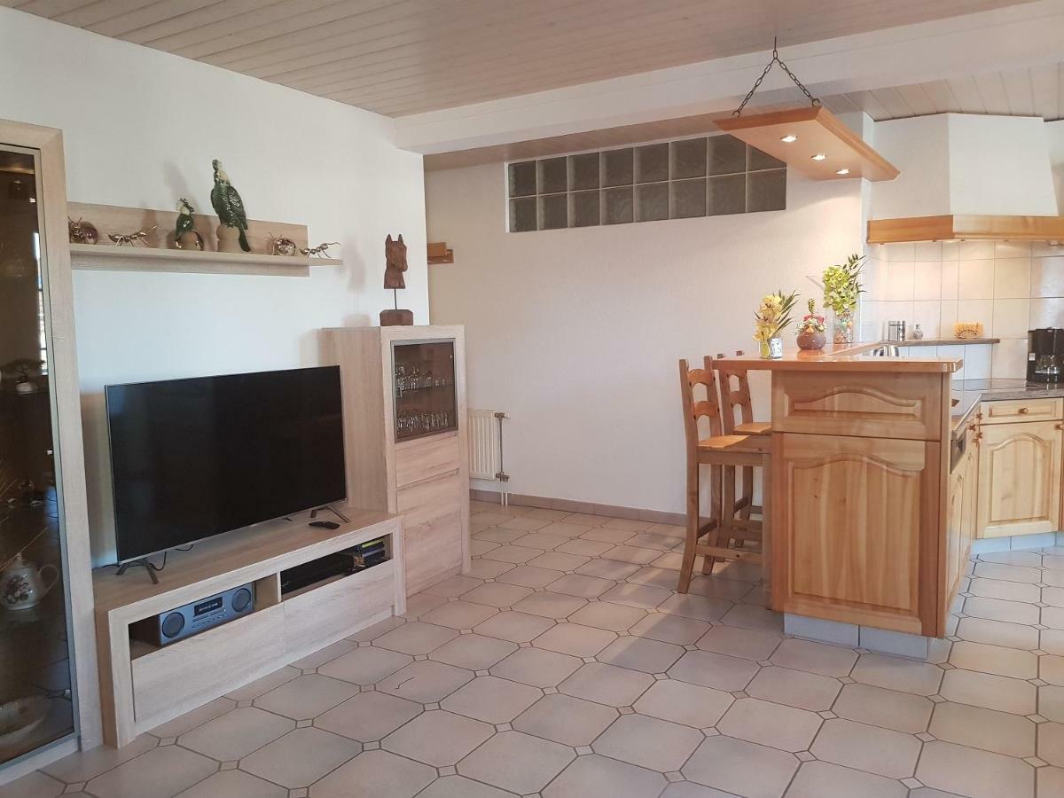 Apartement-Gite Rural A 3 Km De Delemont Courcelon Dış mekan fotoğraf